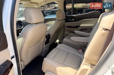 Внедорожник / Кроссовер GMC Acadia 2016 в Кривом Роге