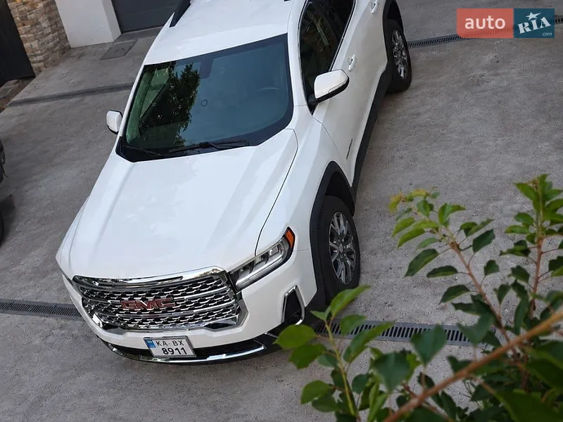 GMC Acadia 2020