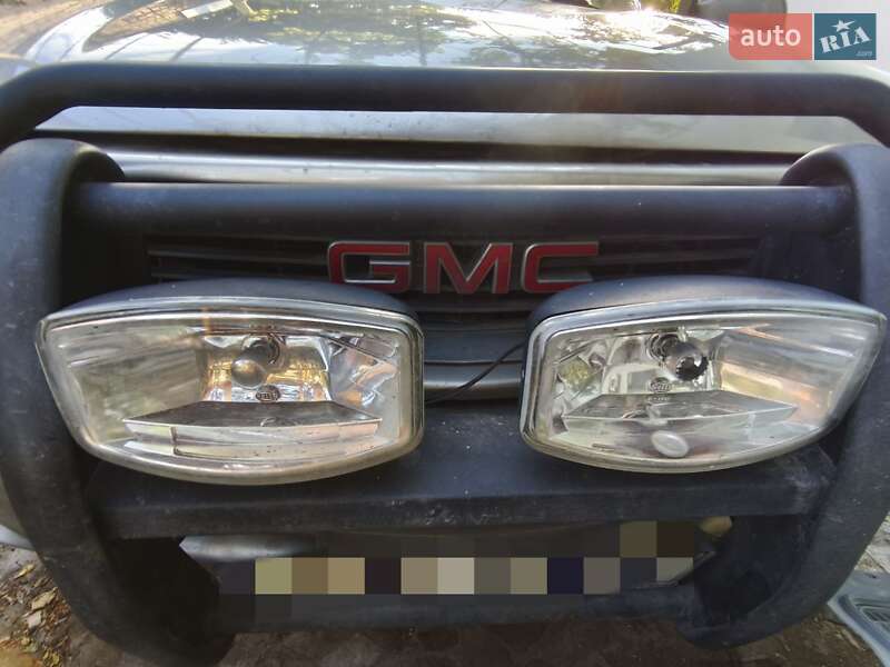Внедорожник / Кроссовер GMC Envoy 1999 в Кропивницком