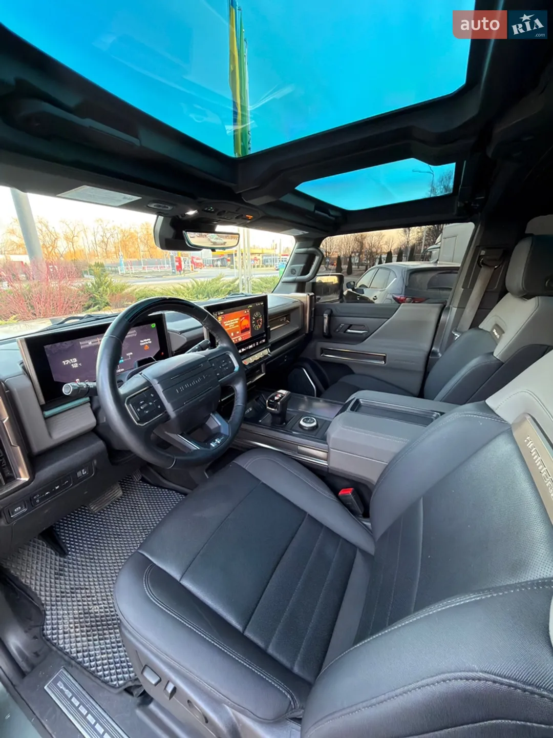 2023 GMC Hummer EV - мініатюра 8