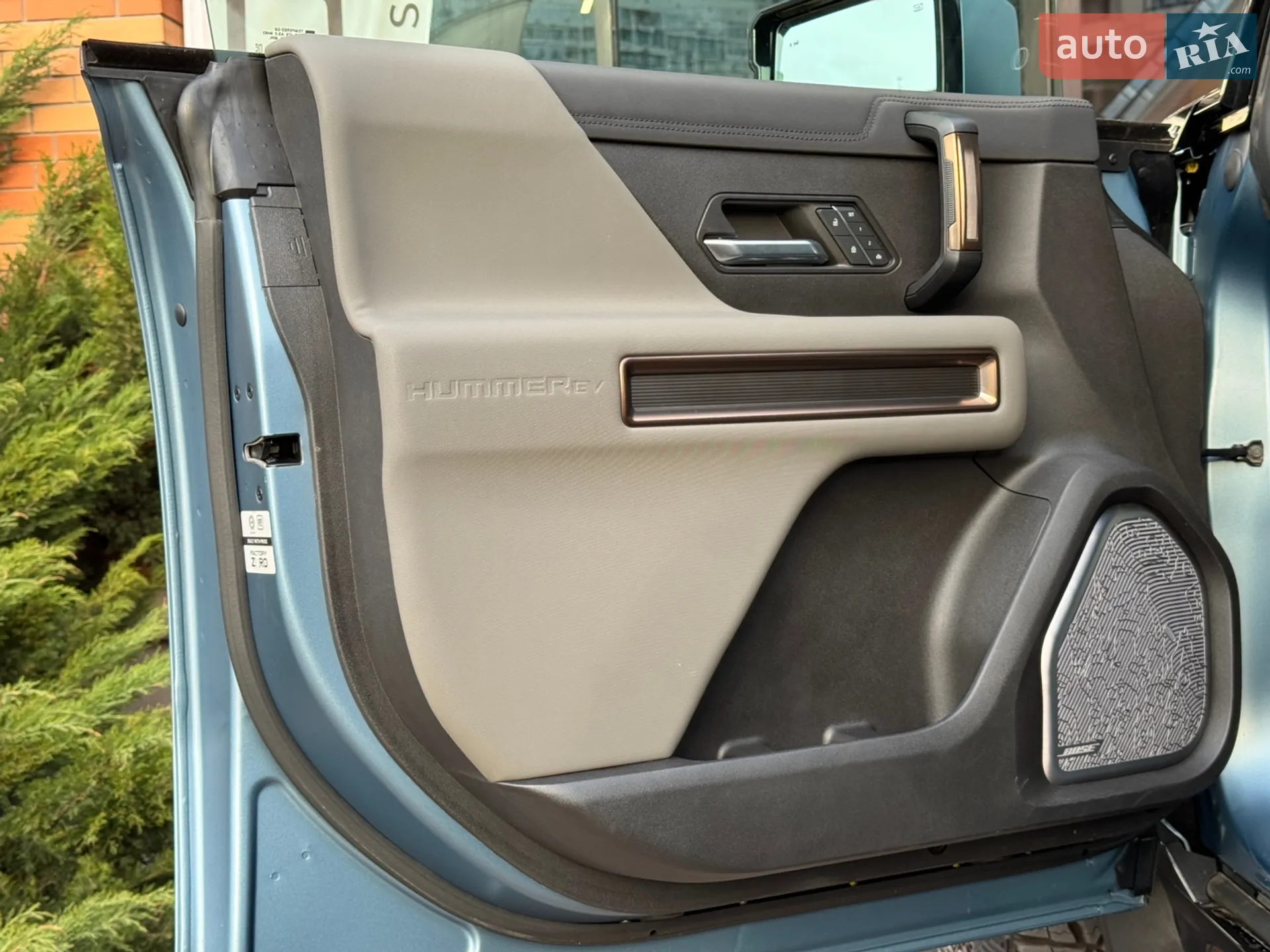 2024 GMC Hummer EV - мініатюра 25