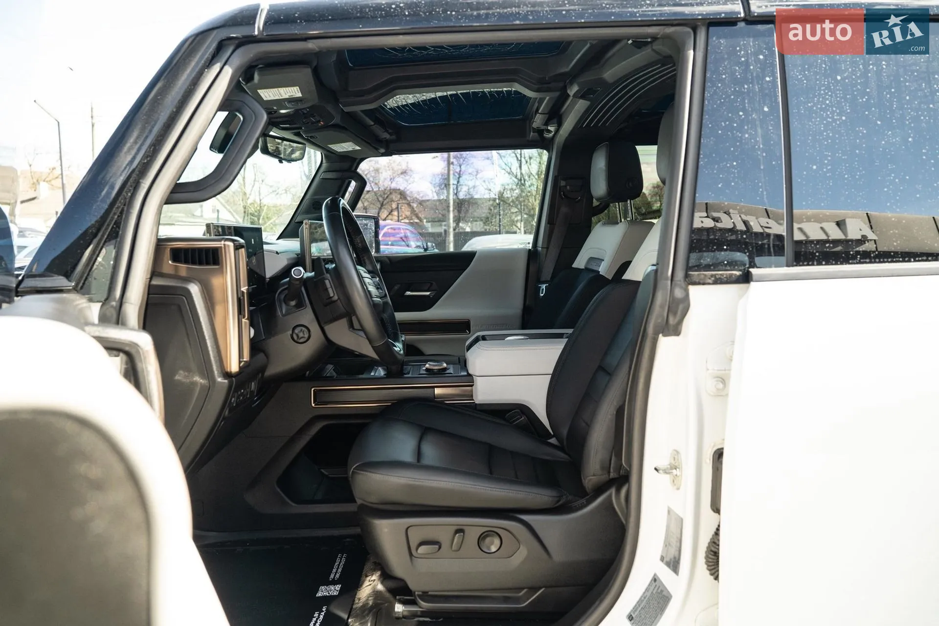 2023 GMC Hummer EV - мініатюра 22