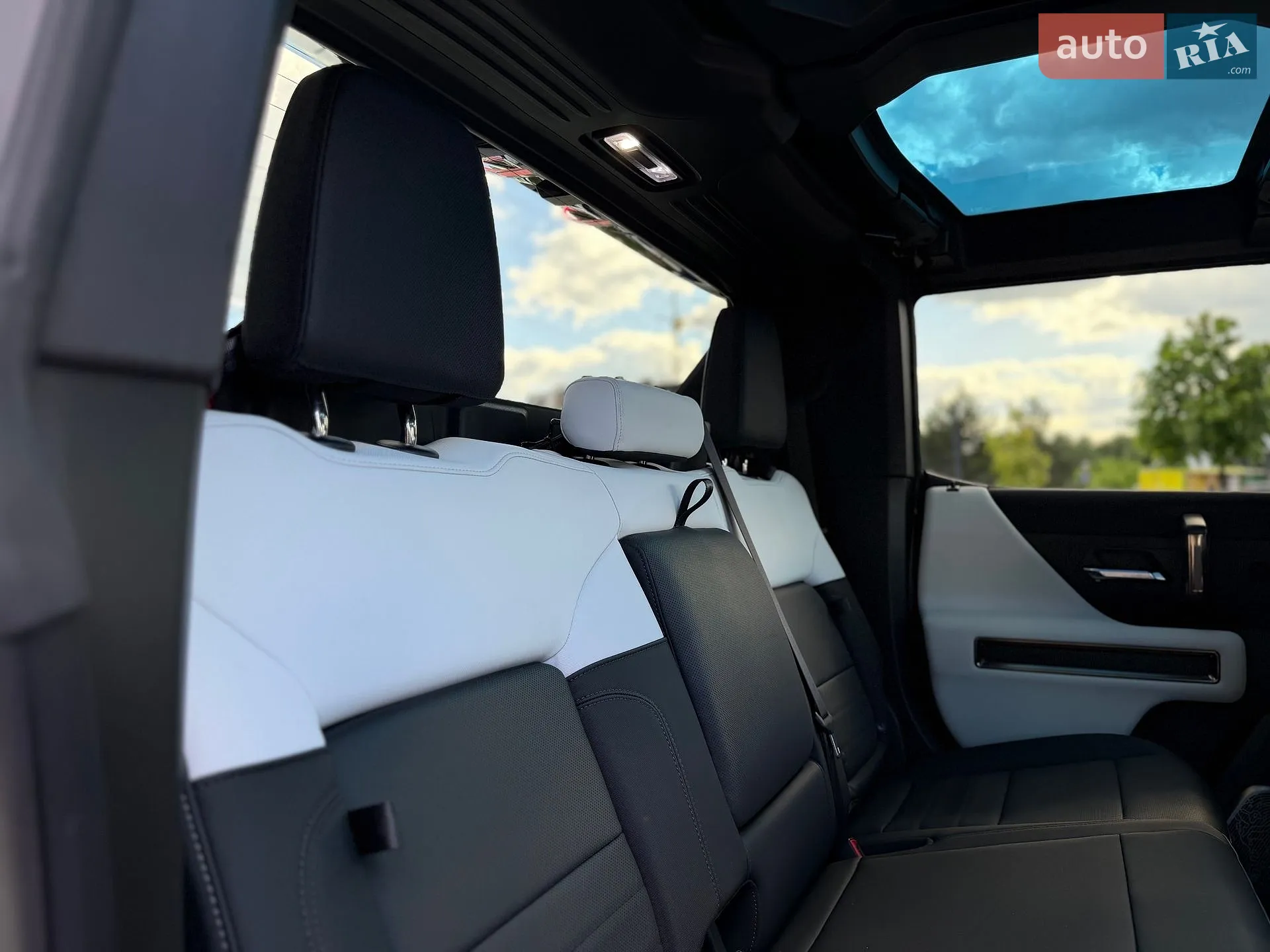 2023 GMC Hummer EV - мініатюра 48