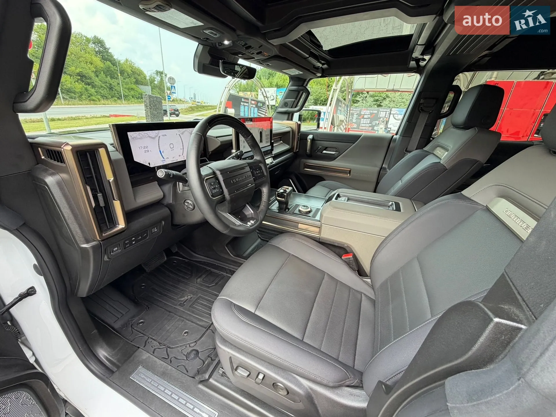 2024 GMC Hummer EV - мініатюра 17