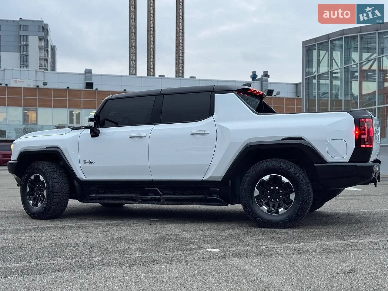 2024 GMC Hummer EV - мініатюра 14