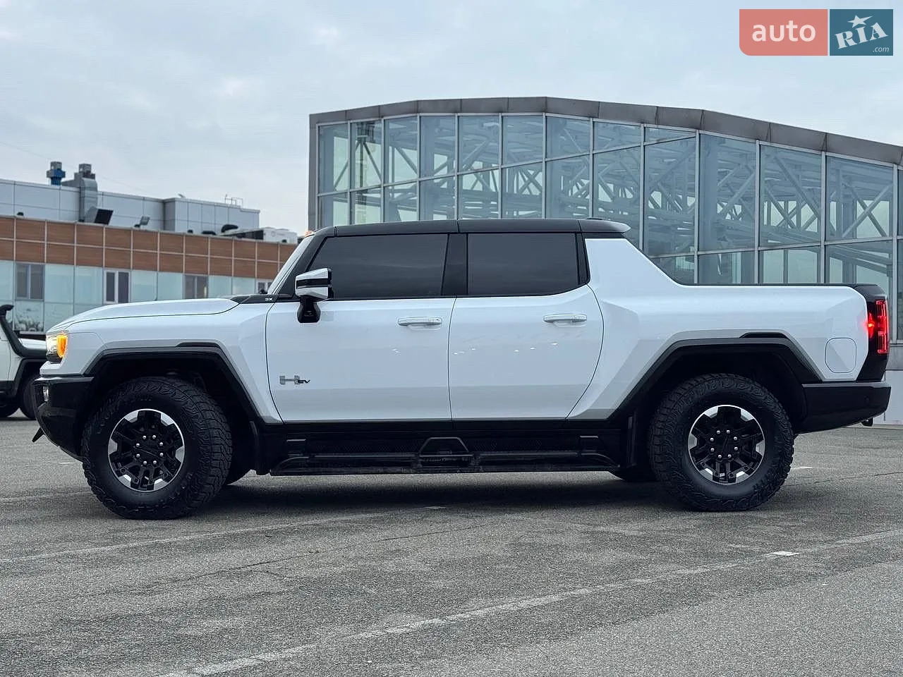 2024 GMC Hummer EV - мініатюра 15