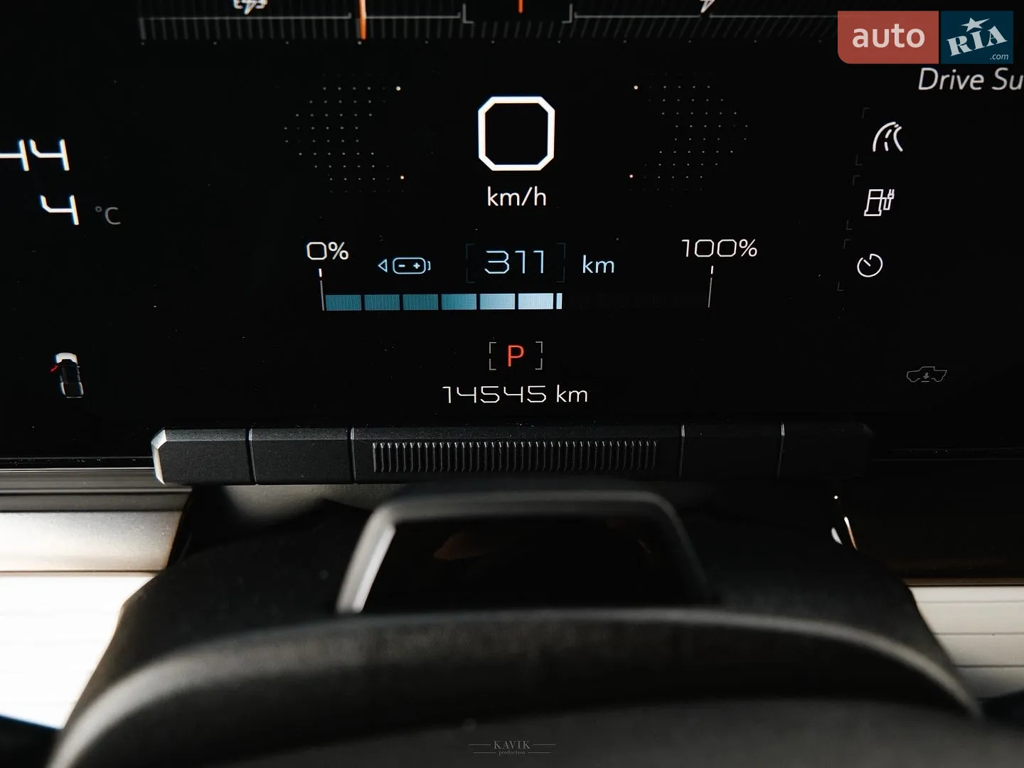 2024 GMC Hummer EV - мініатюра 24
