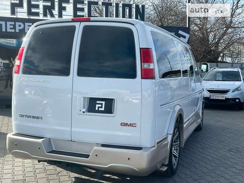 Минивэн GMC Savana 2016 в Черновцах
