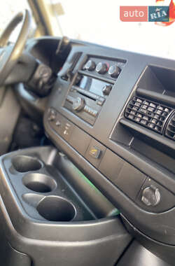 Минивэн GMC Savana 2007 в 