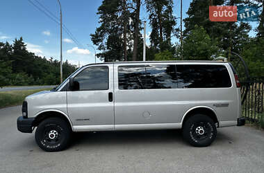 Мінівен GMC Savana 2005 в Києві