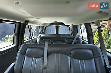 Мінівен GMC Savana 2005 в Києві