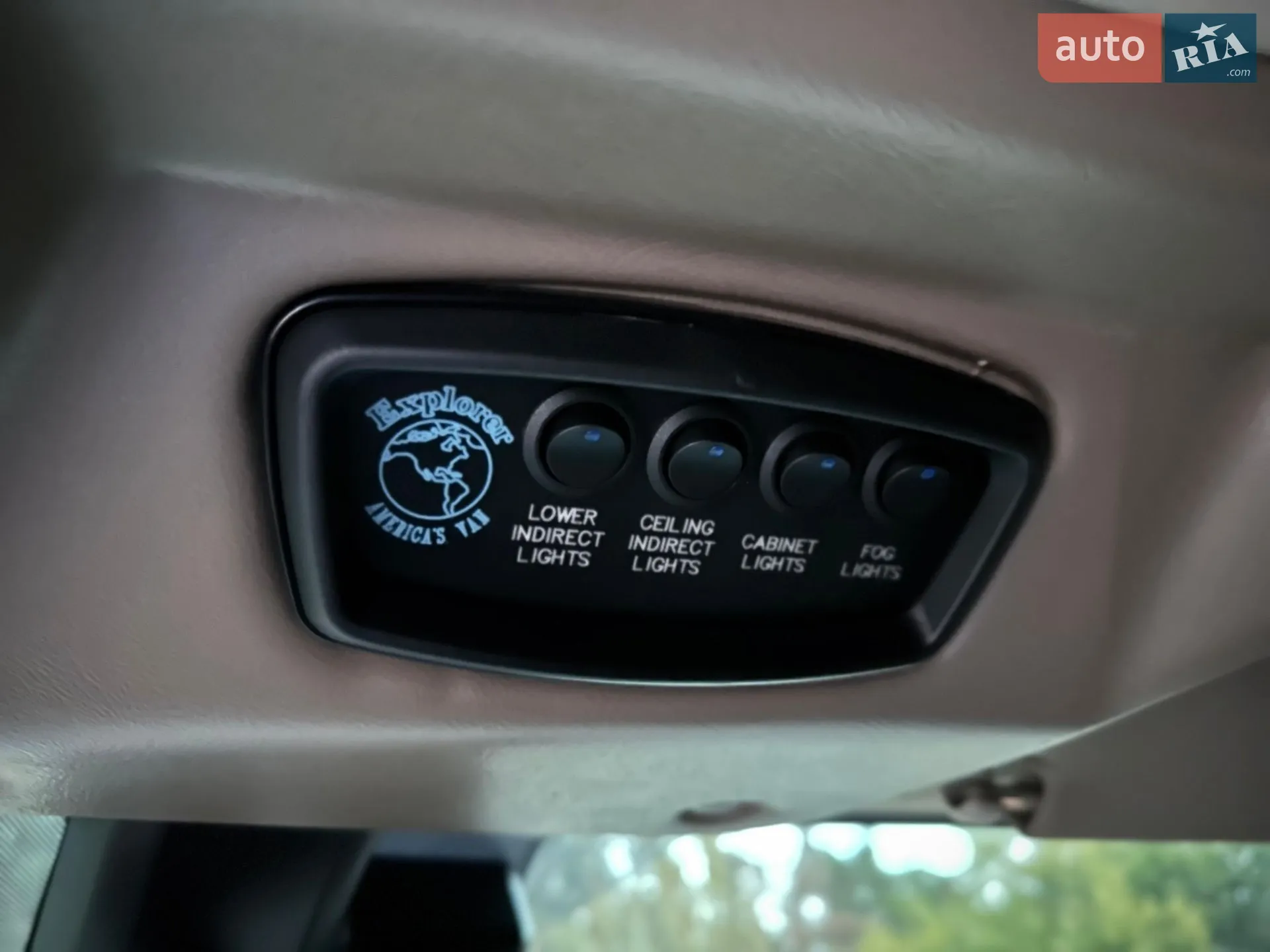 2020 GMC Savana - мініатюра 40