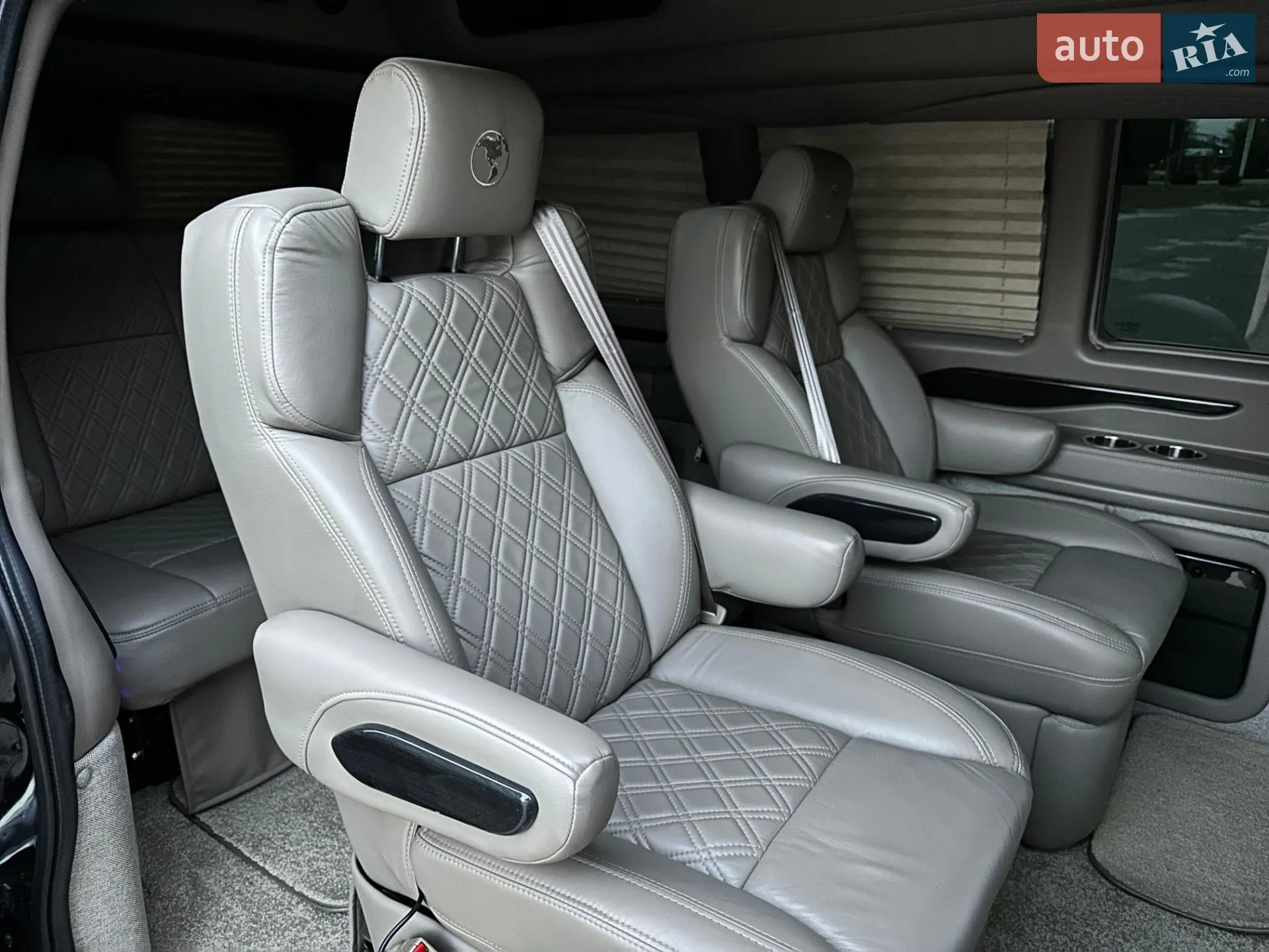 2020 GMC Savana - мініатюра 57