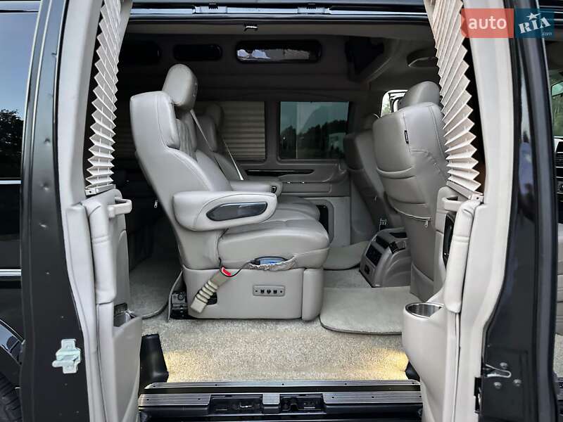 Минивэн GMC Savana 2020 в Киеве фото 111 Минивэн GMC Savana 2020 в Киеве