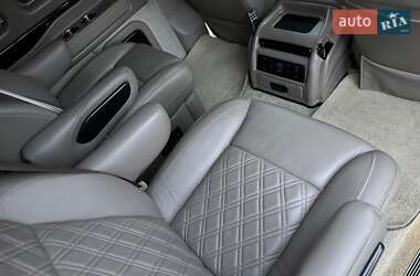 Минивэн GMC Savana 2020 в 