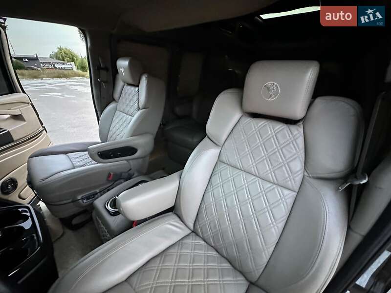 Минивэн GMC Savana 2020 в Киеве фото 151 Минивэн GMC Savana 2020 в Киеве