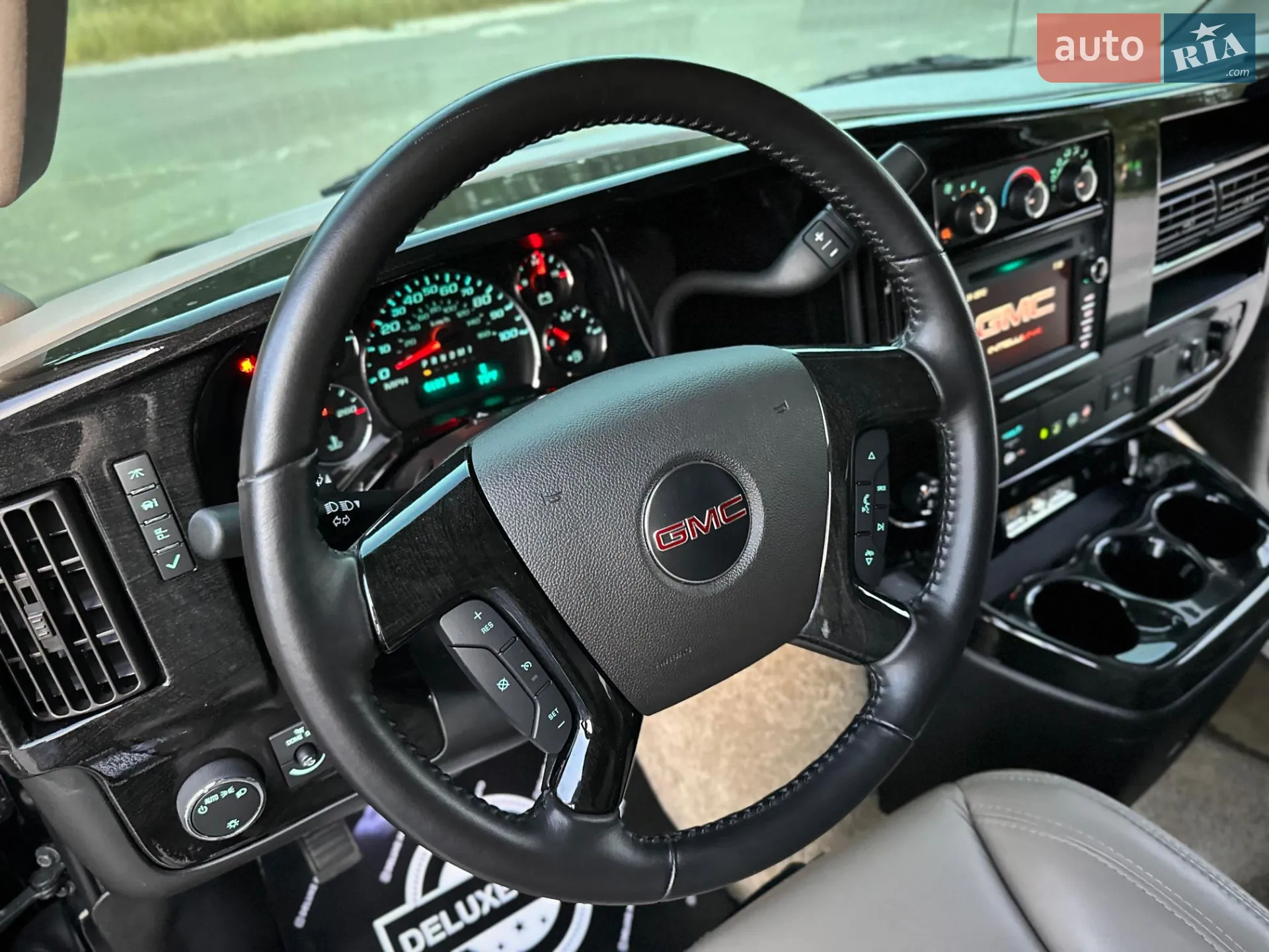 2020 GMC Savana - мініатюра 176