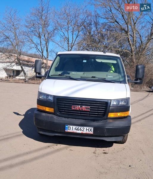 Эвакуатор GMC Savana 2019 в Полтаве