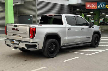 Пикап GMC Sierra 2021 в 