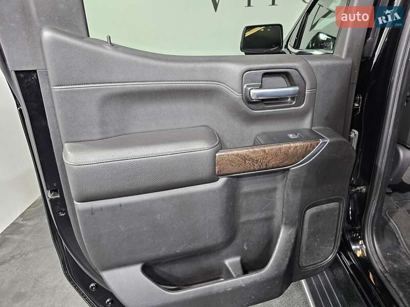 Пікап GMC Sierra 2019 в Києві