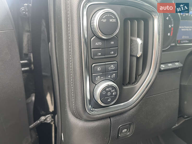 Пікап GMC Sierra 2020 в Києві
