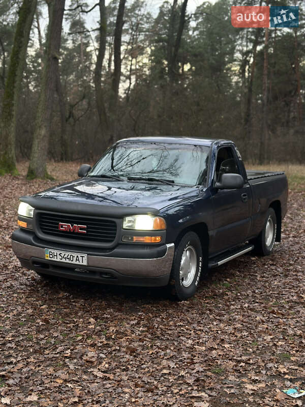 Пикап GMC Sierra 2000 в Киеве фото Пикап GMC Sierra 2000 в Киеве