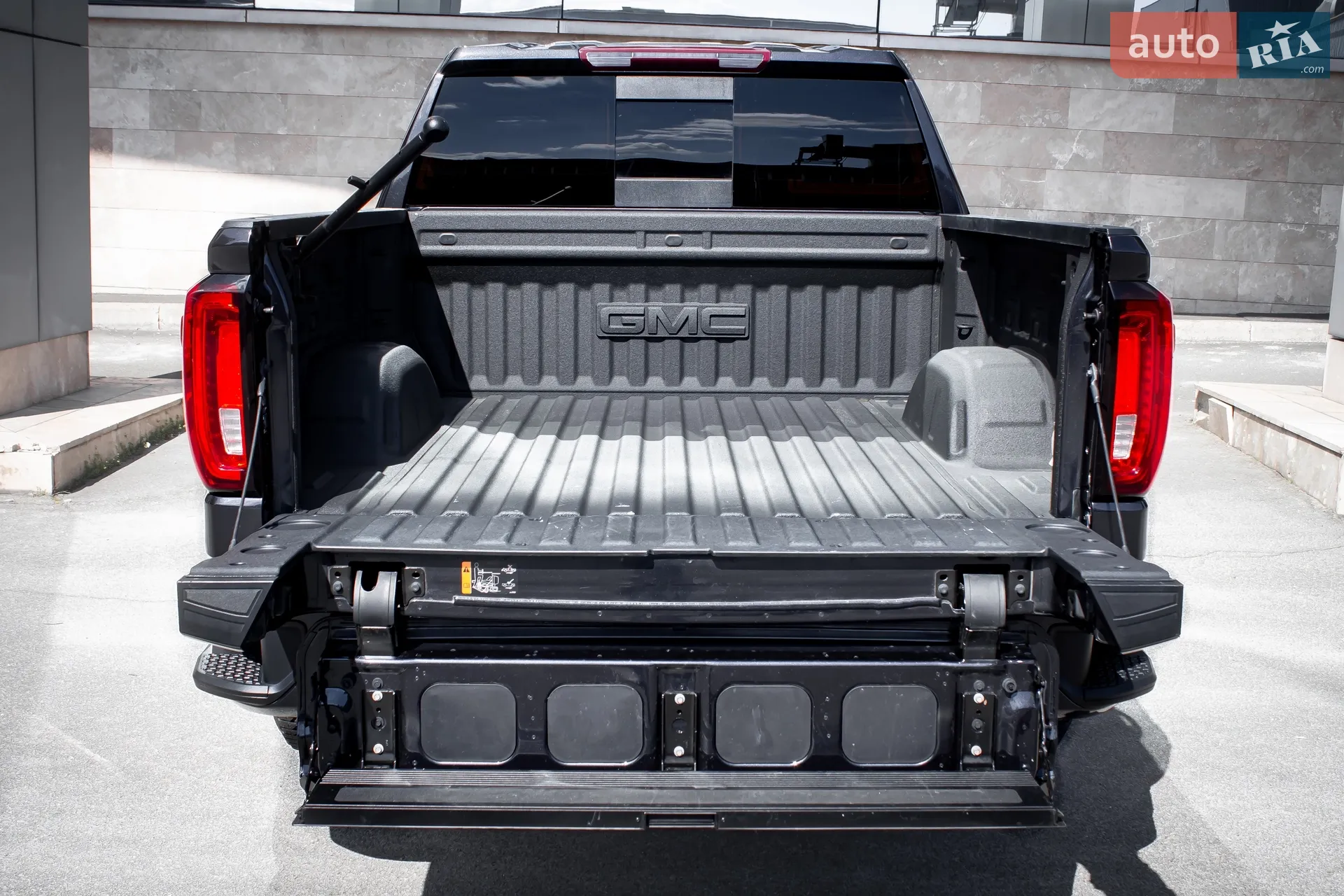 2022 GMC Sierra - мініатюра 47