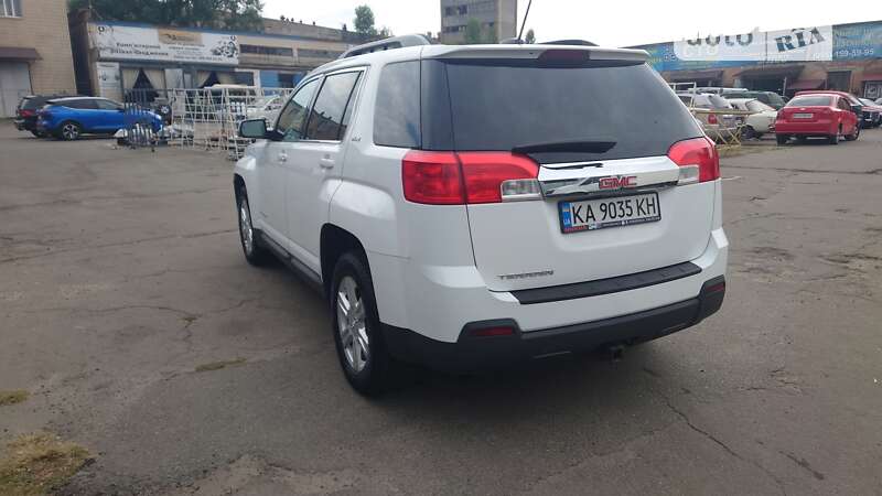 Внедорожник / Кроссовер GMC Terrain 2015 в Киеве