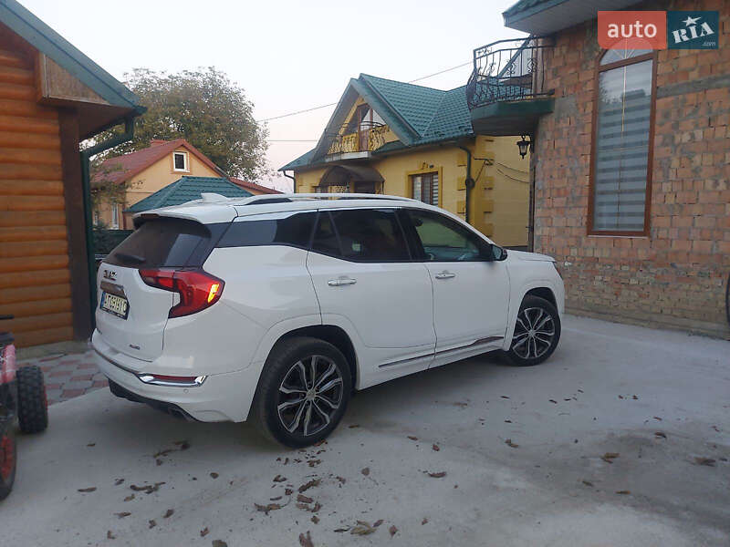 Внедорожник / Кроссовер GMC Terrain 2018 в Черновцах