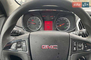 Внедорожник / Кроссовер GMC Terrain 2014 в 