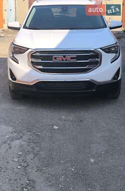 Внедорожник / Кроссовер GMC Terrain 2019 в 