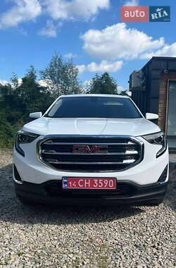 Внедорожник / Кроссовер GMC Terrain 2017 в 