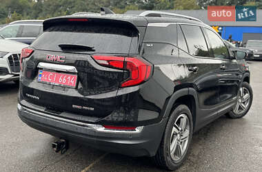 Внедорожник / Кроссовер GMC Terrain 2018 в 