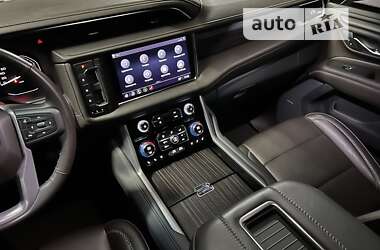 Внедорожник / Кроссовер GMC Yukon 2021 в 