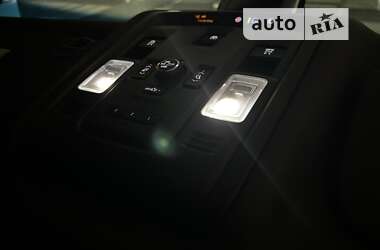 Внедорожник / Кроссовер GMC Yukon 2021 в 