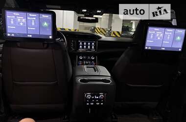 Внедорожник / Кроссовер GMC Yukon 2021 в 
