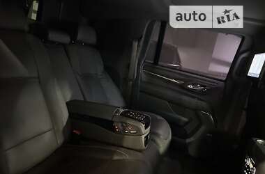 Внедорожник / Кроссовер GMC Yukon 2021 в 