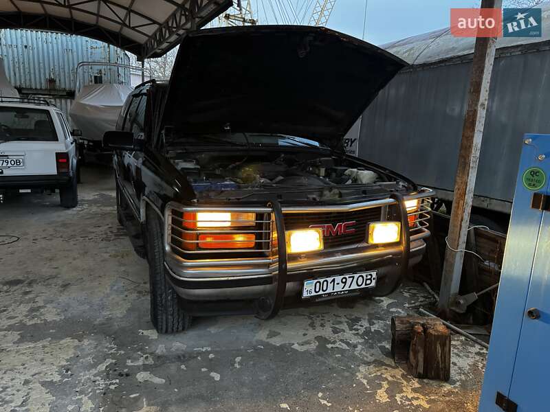 Внедорожник / Кроссовер GMC Yukon 1996 в Одессе