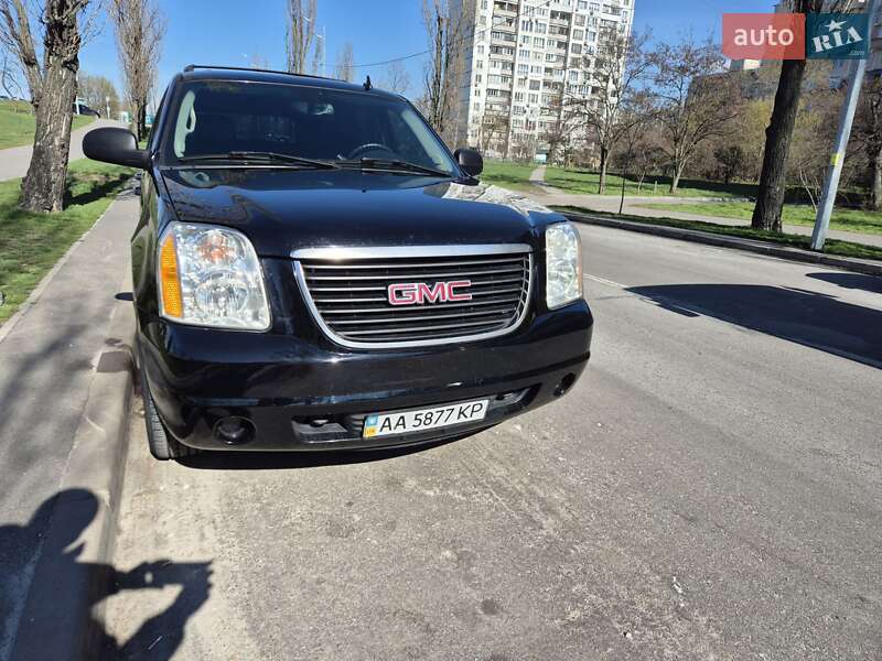 Внедорожник / Кроссовер GMC Yukon 2006 в Киеве
