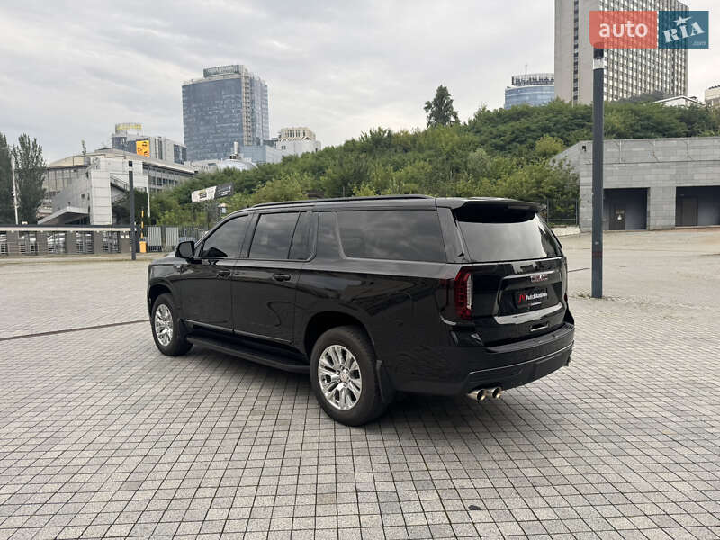 Внедорожник / Кроссовер GMC Yukon 2022 в Киеве