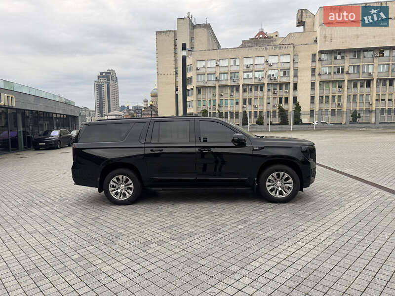Внедорожник / Кроссовер GMC Yukon 2022 в Киеве