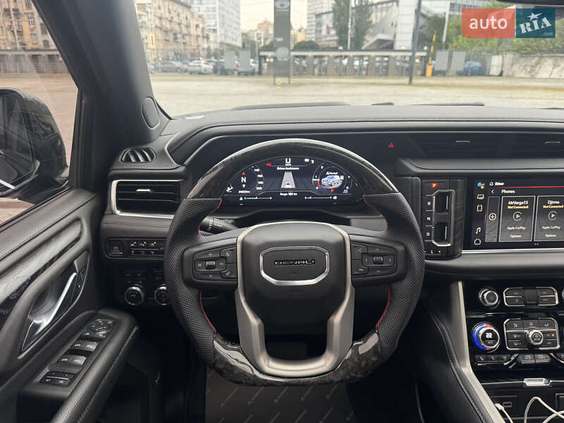 Внедорожник / Кроссовер GMC Yukon 2022 в Киеве