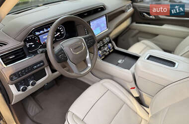 Позашляховик / Кросовер GMC Yukon 2021 в 