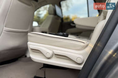 Позашляховик / Кросовер GMC Yukon 2021 в 