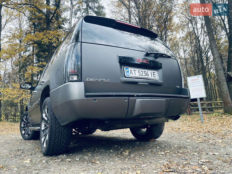 Внедорожник / Кроссовер GMC Yukon 2006 в Ивано-Франковске фото 23 Внедорожник / Кроссовер GMC Yukon 2006 в Ивано-Франковске