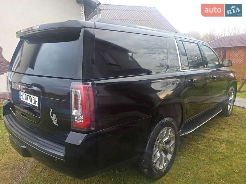 Позашляховик / Кросовер GMC Yukon 2017 в Стрию
