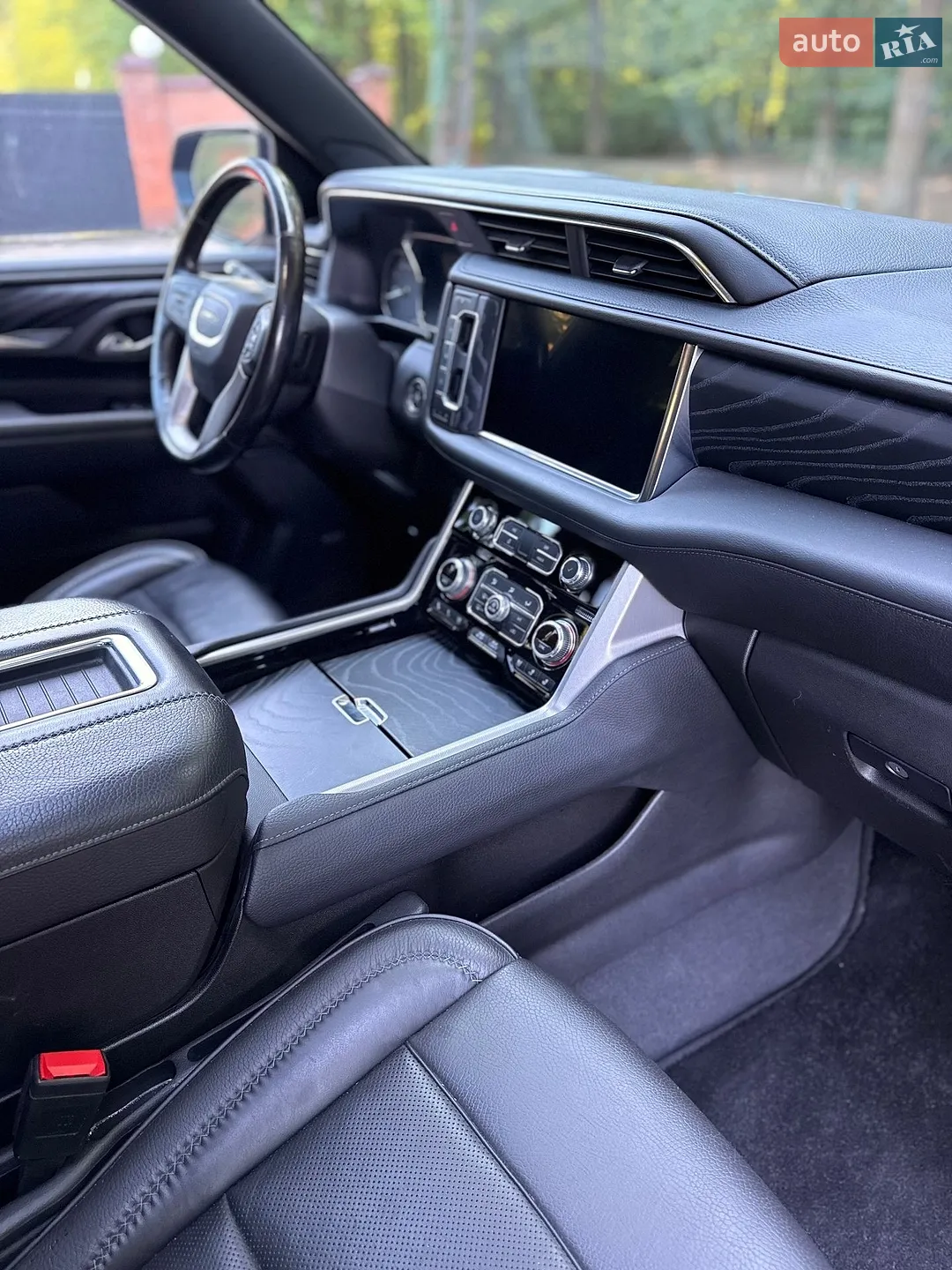 2021 GMC Yukon - мініатюра 8