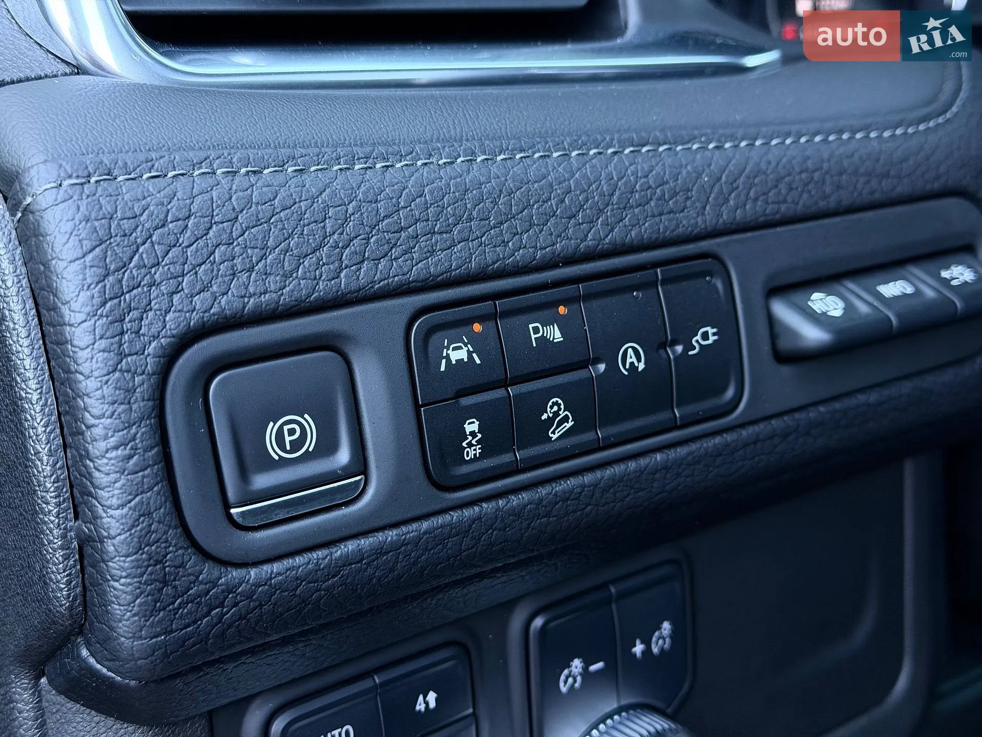 2021 GMC Yukon - мініатюра 45