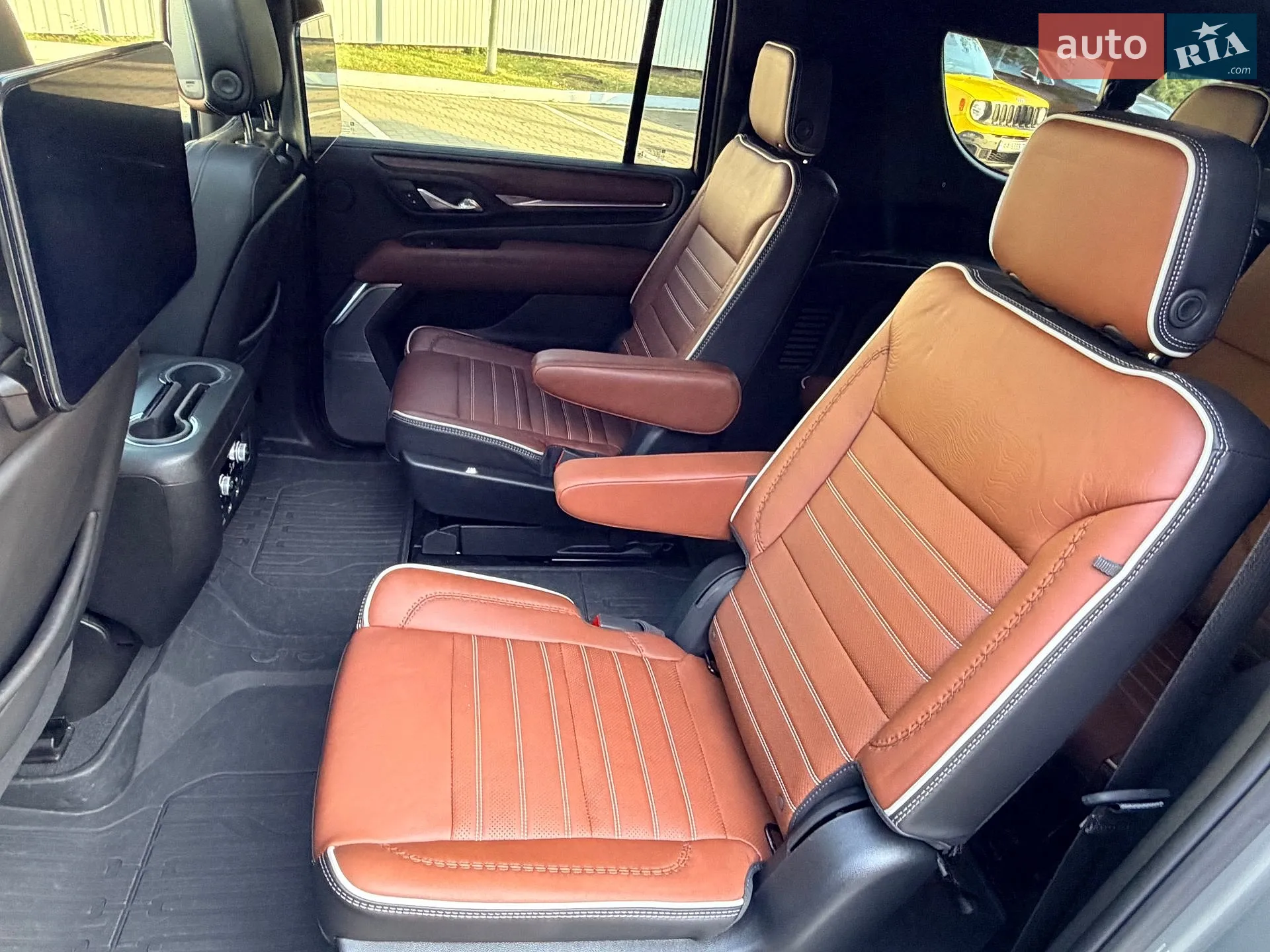 2023 GMC Yukon - мініатюра 30