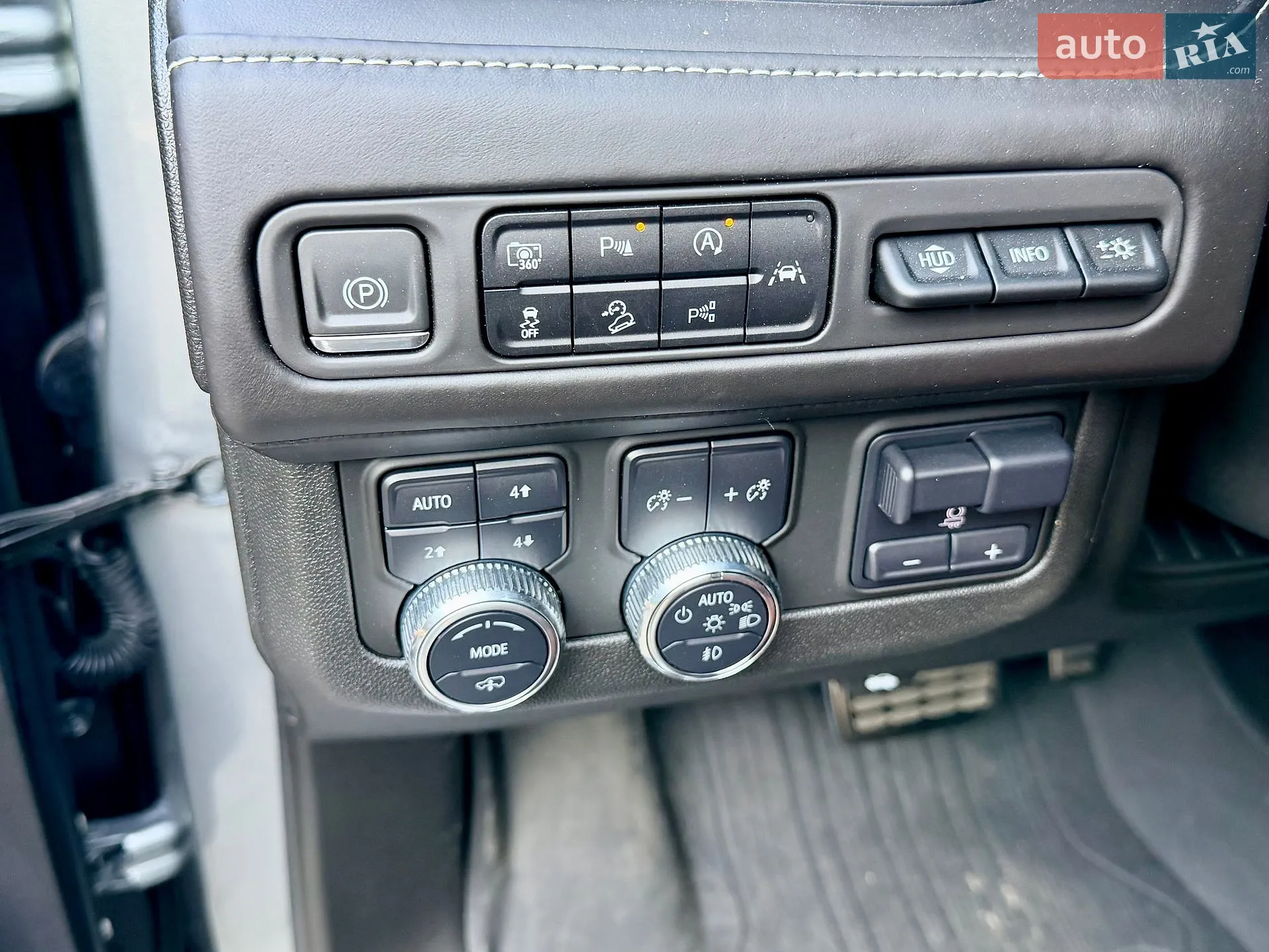 2023 GMC Yukon - мініатюра 74